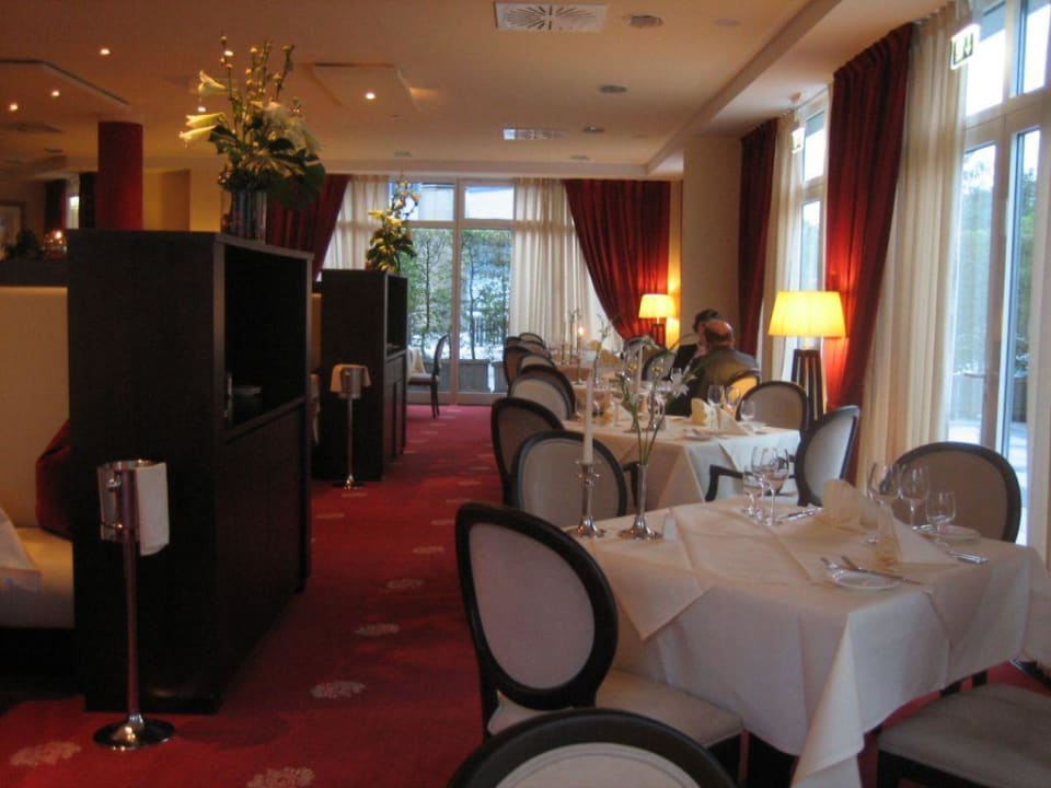 Restaurant Oliv´s Hotel Vier Jahreszeiten Starnberg