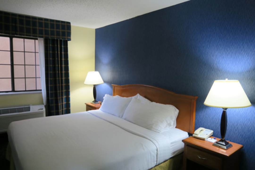Zimmer Hotel Holiday Inn Express & Suites Cerrillos