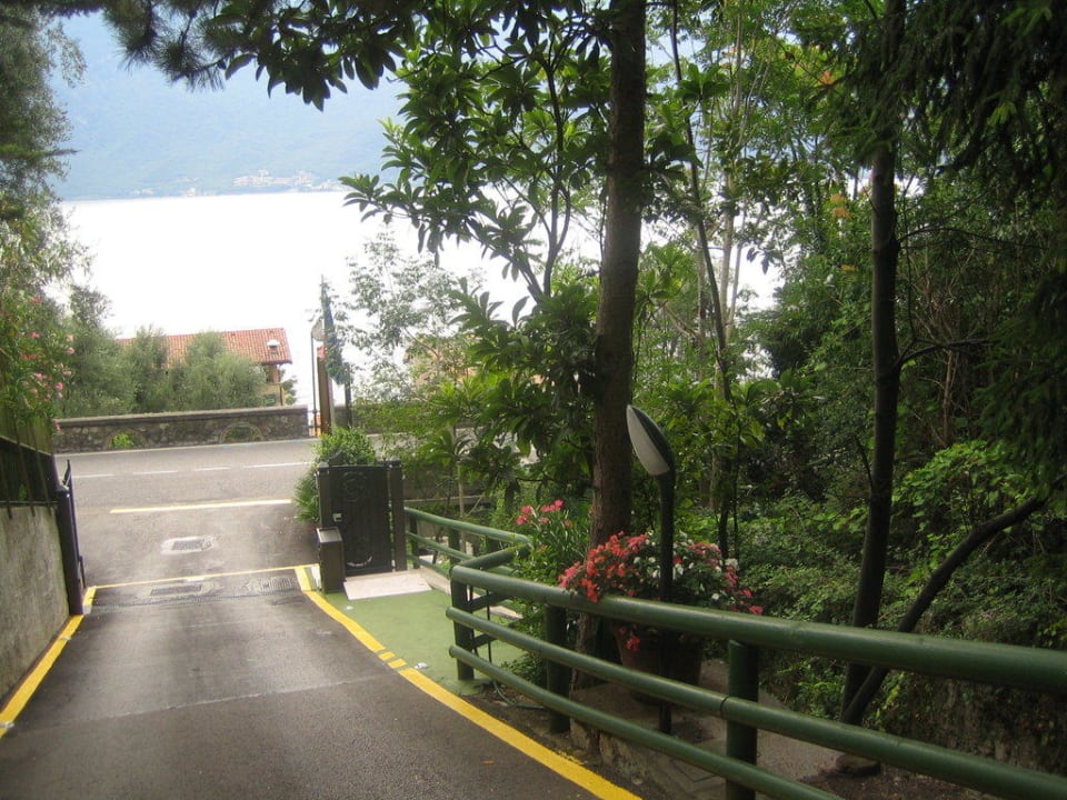 Auffahrt Relax Hotel Villa La Gardenia & Oleandra