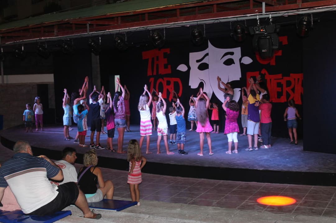 Mini Disco für Kinder Animation Cenger Beach Resort & Spa