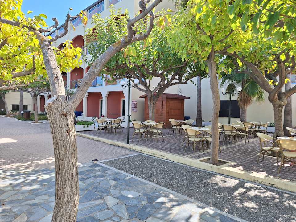 Gartenanlage Hotel Mare Monte Beach
