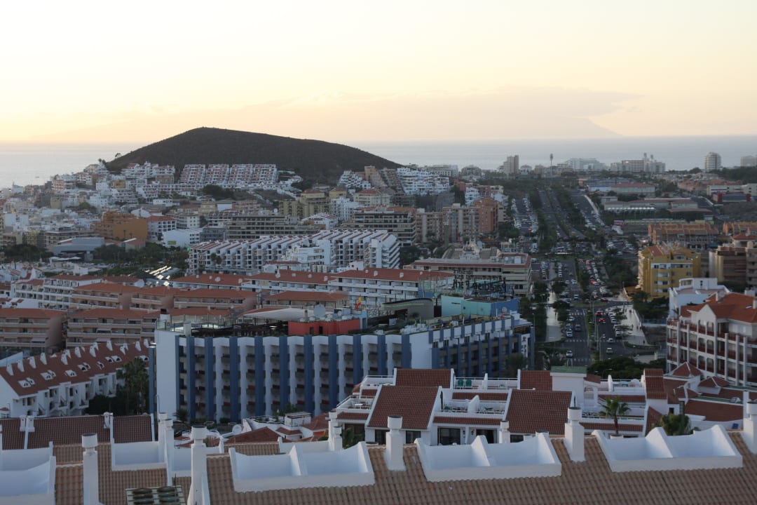 Los Christianos Ona Hollywood Mirage