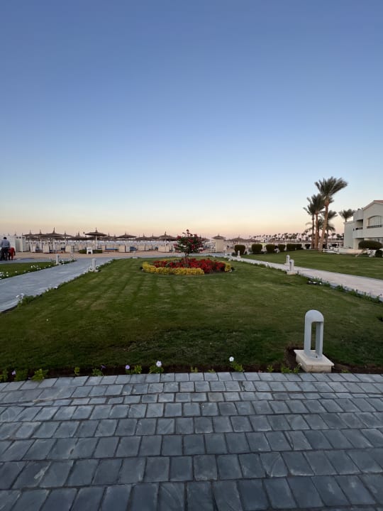 Gartenanlage Pickalbatros Dana Beach Resort - Hurghada
