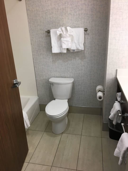 Tolilette Holiday Inn Express & Suites Pahrump