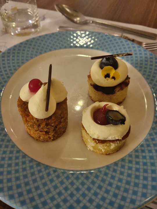 Gastro Anantara The Palm Dubai Resort