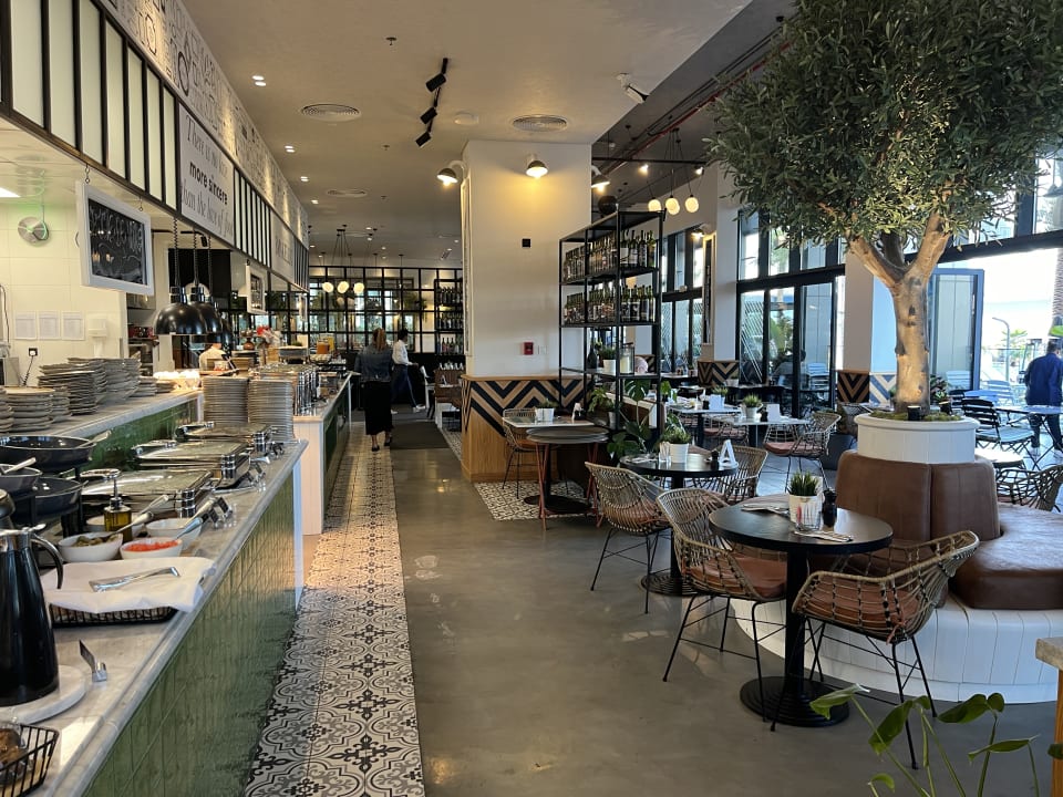 Gastro voco Dubai The Palm by IHG