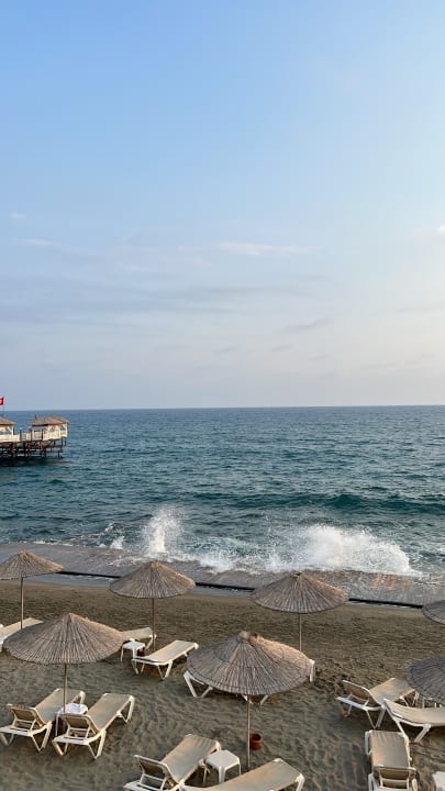 Strand Aria Resort & Spa