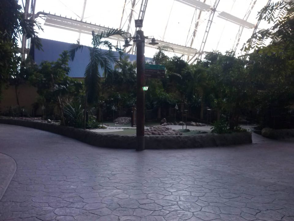 Minigolfanlage Tropical Islands Resort
