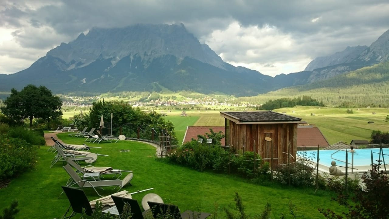 Außenansicht Hotel Post Lermoos