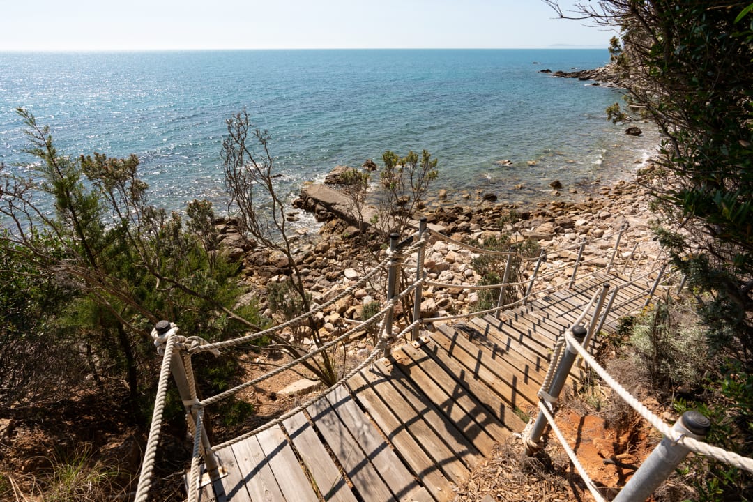 Strand Club Le Cannelle