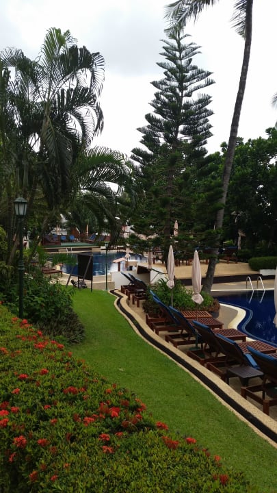 Pool Best Western Phuket Ocean Resort