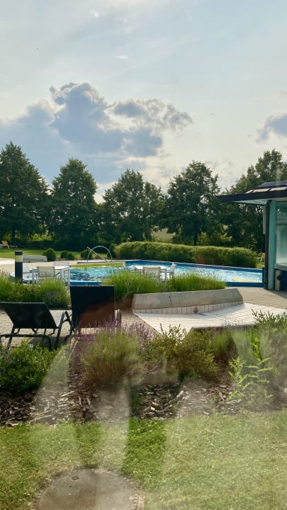 Pool Victor's Residenz-Hotel Teistungenburg