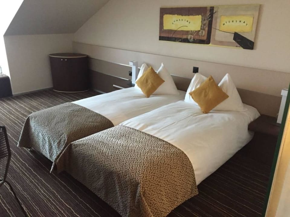 Geräumig Riverside Hotel