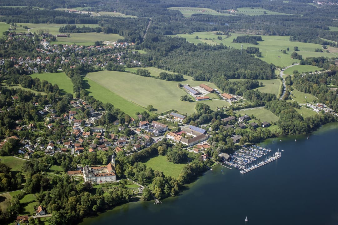 Außenansicht Marina Hotel