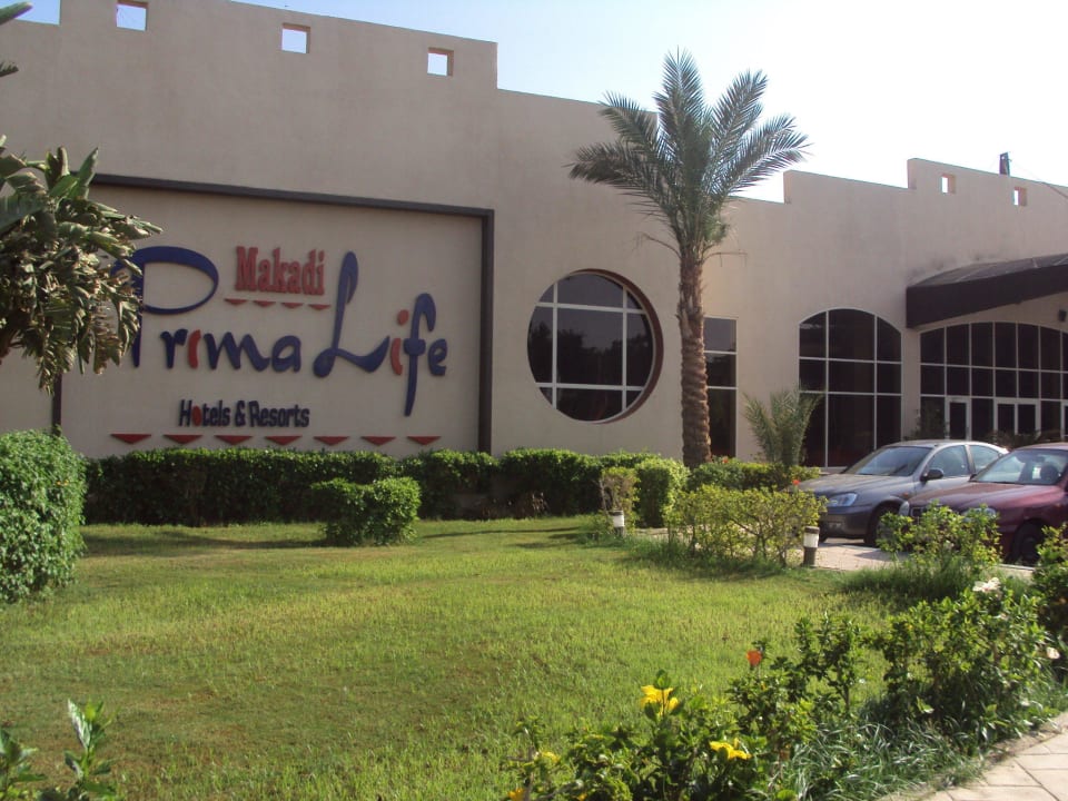 Vstup do hotelu Prima Life Makadi Resort