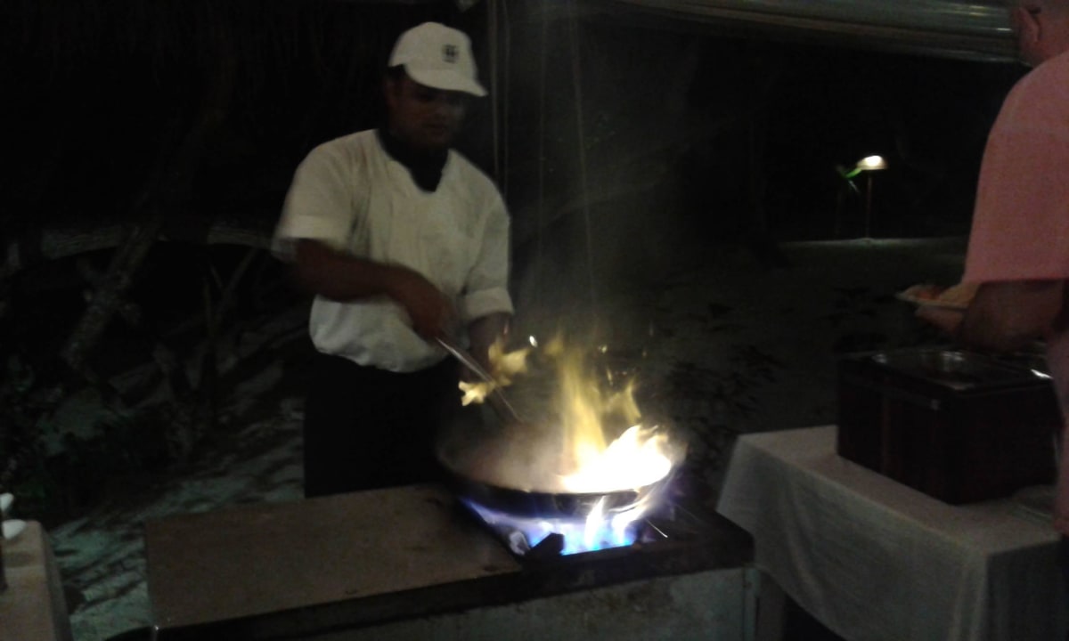 Feurio! Adaaran Club Rannalhi - All Inclusive