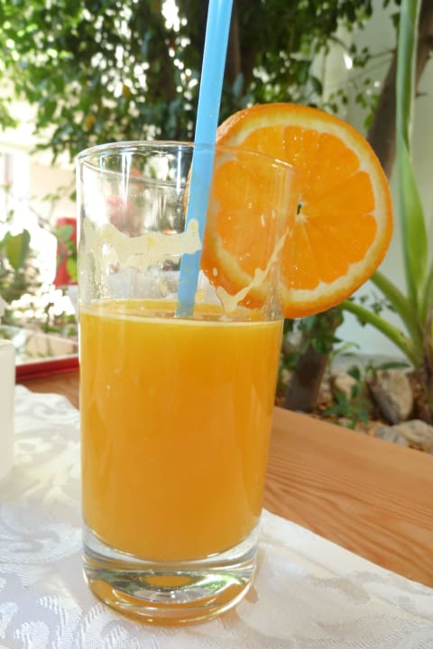 Frisch gepresster Orangensaft Hotel Defne Garden