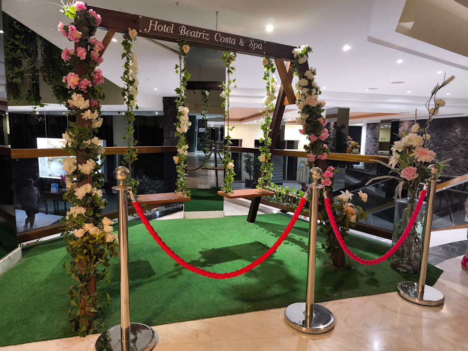 Lobby Beatriz Costa & Spa
