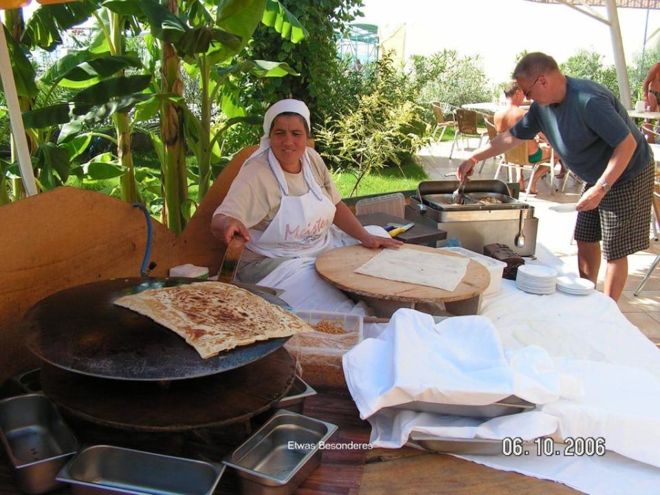 Etwas zwischen den Mahlzeiten Belek Beach Resort Hotel