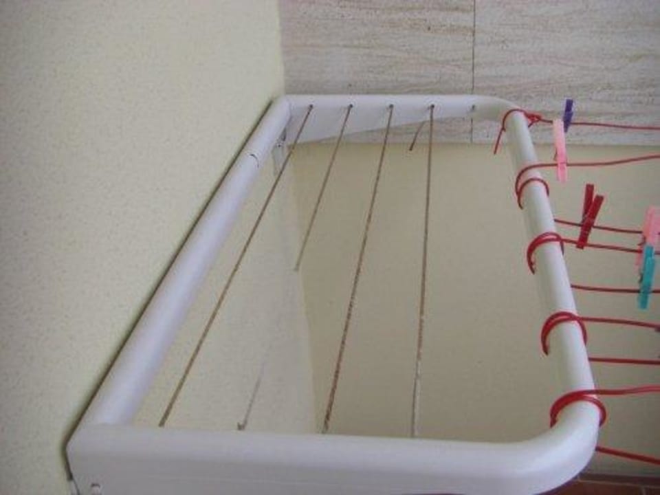 Wäschetrockner am Balkon Bahía de Alcúdia Hotel & Spa