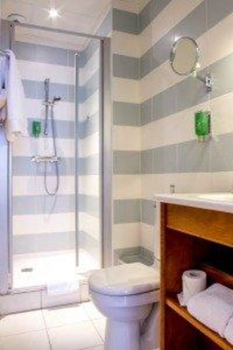 Salle de bain avec douche Hotel Albert 1er