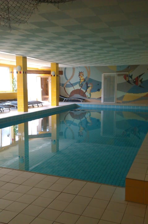 Pool Hotel Heikenberg
