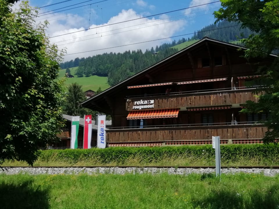 Außenansicht Reka-Ferienanlage Rougemont