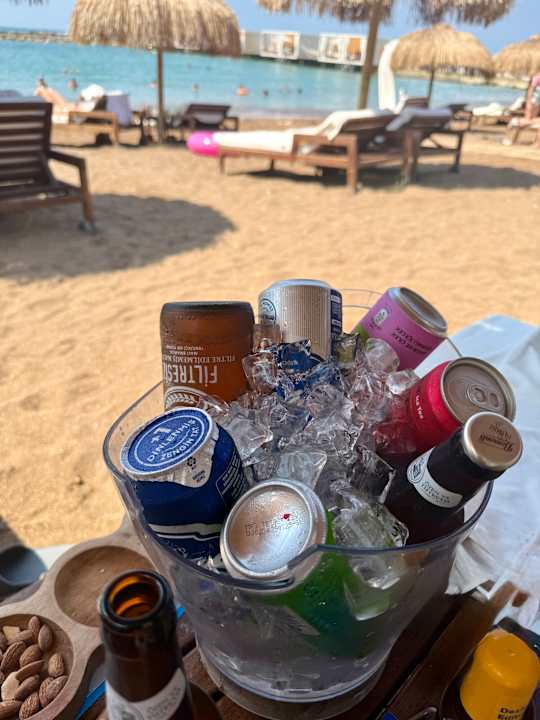 Strand Rubi Platinum Sign