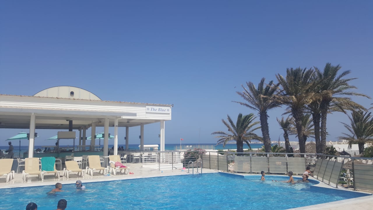 Pool El Mehdi Beach Resort