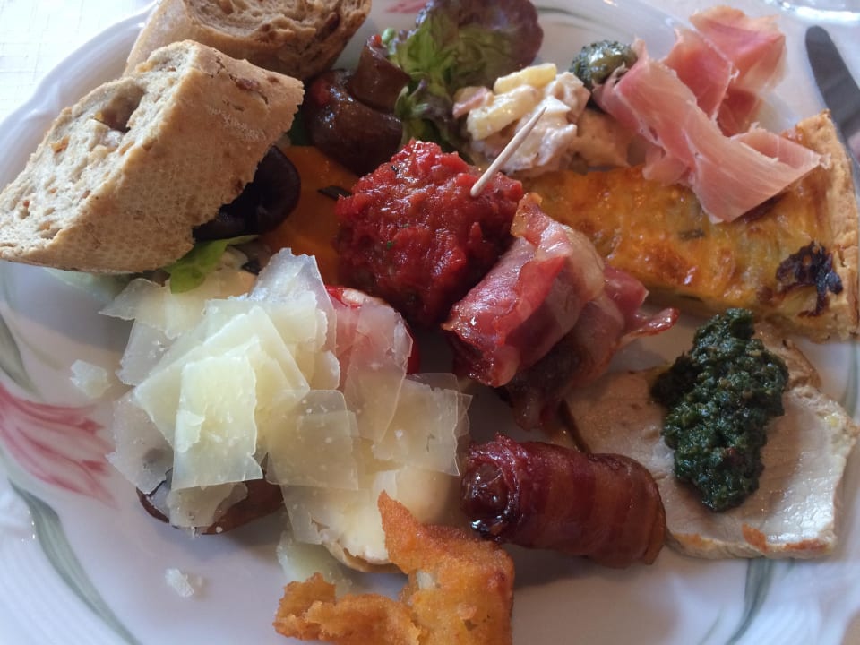 So lecker Romantischer Winkel RoLigio® & Wellness Resort