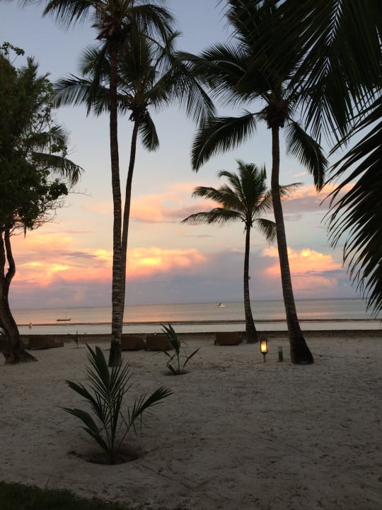 Strand Ocean Village Club