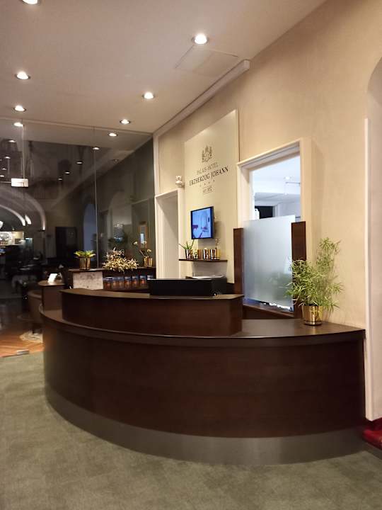 Lobby Palais-Hotel Erzherzog Johann