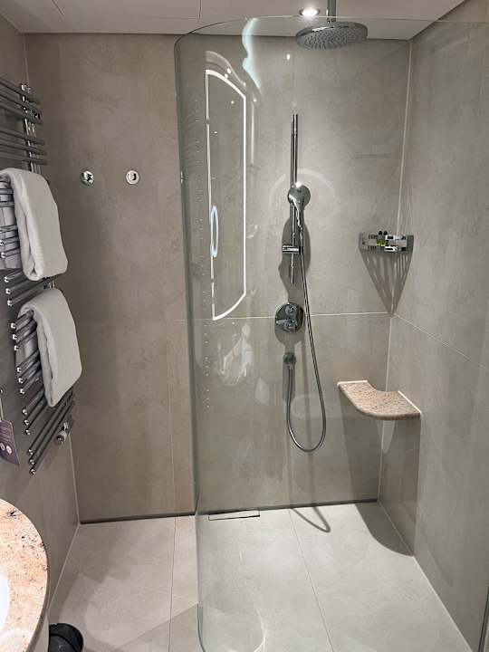 Zimmer Grand Elysée Hamburg