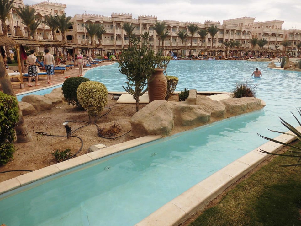 Großer Pool Pickalbatros Palace Resort