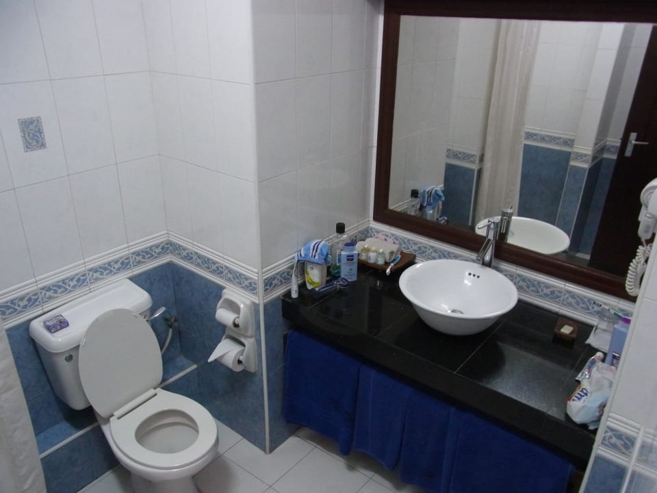 Bad Hotel Southern Palms Beach Resort