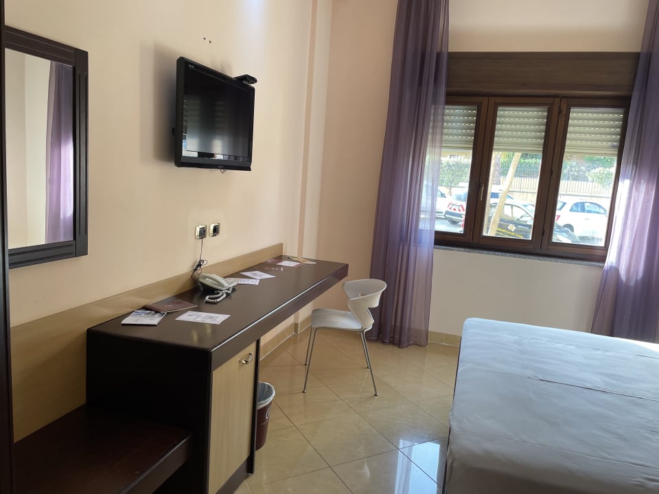 Zimmer Grand Hotel Paradiso