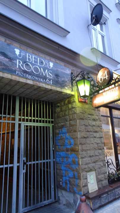 Wygląd zewnętrzny hotelu BedRooms Piotrkowska 64