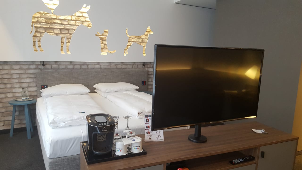 Zimmer H+ Hotel Bremen