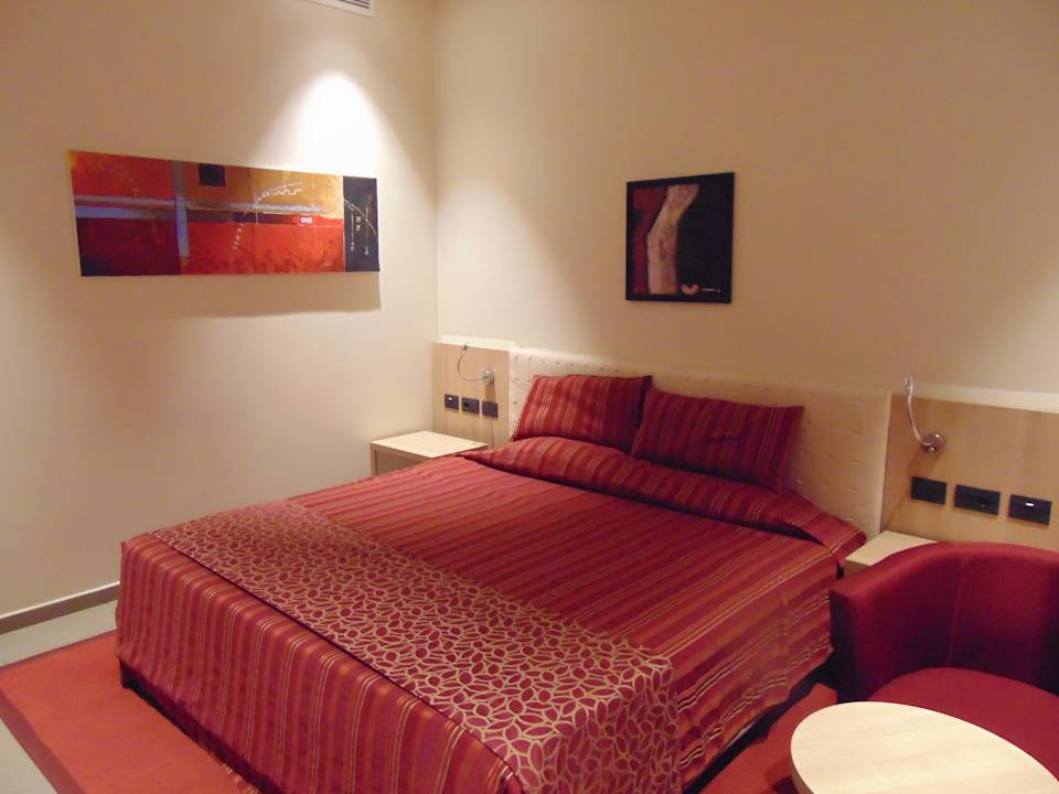 Zimmer Heliconia Park Port Harcourt Hotel and Suites