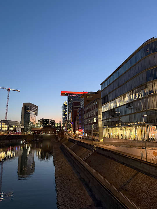 Außenansicht INNSiDE by Meliá Düsseldorf Hafen