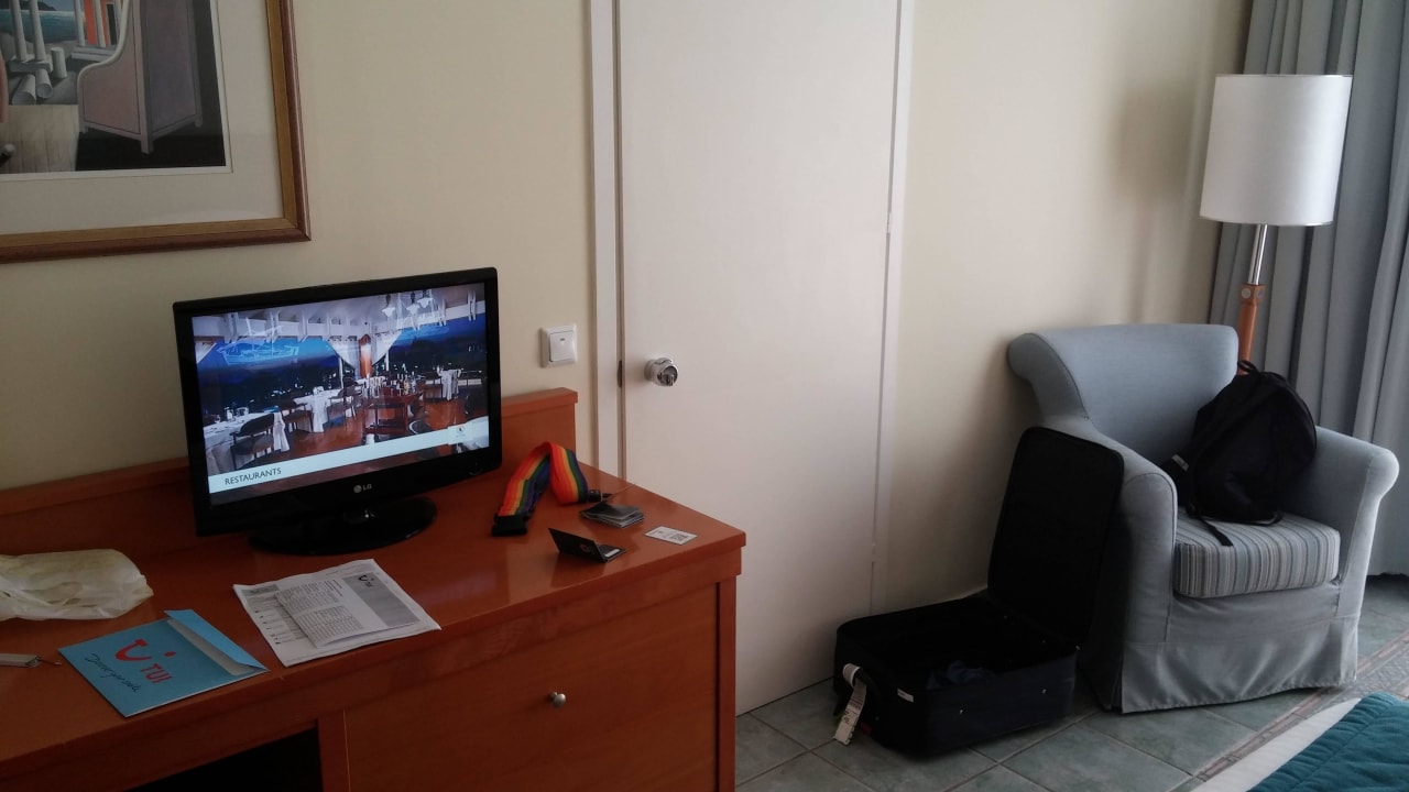 Fernseher Neptune Luxury Resort