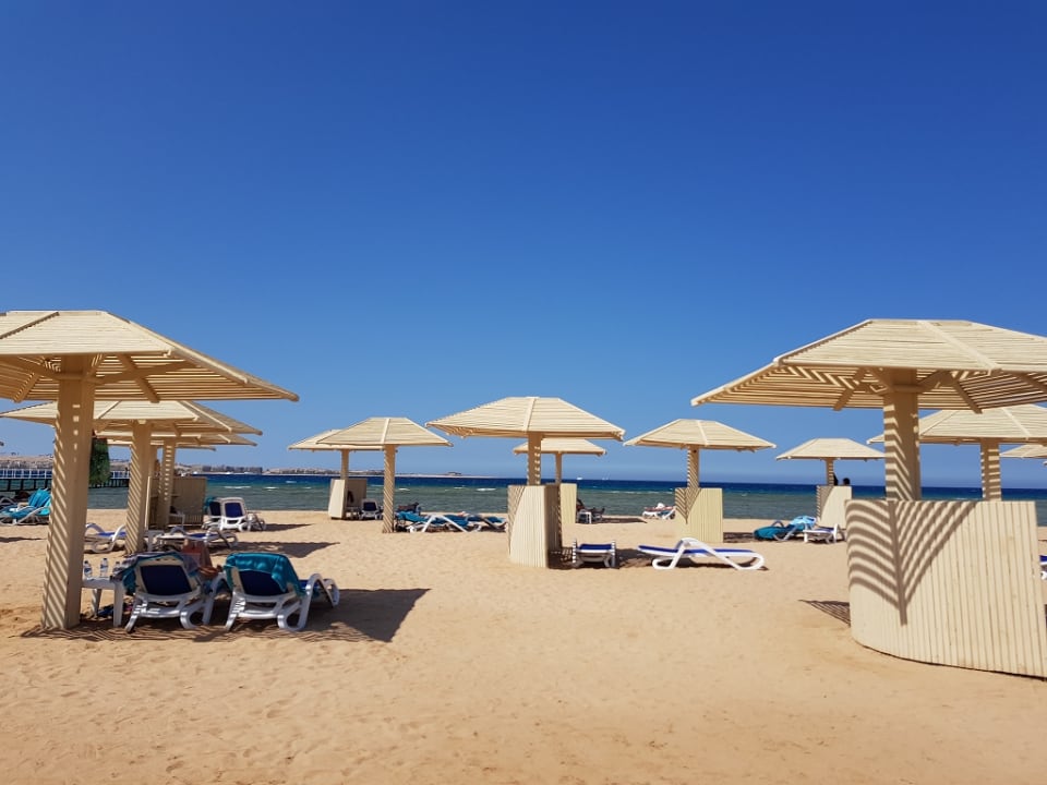 Strand Premier Le Reve Hotel & Spa