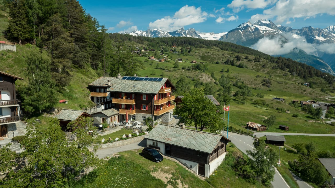 Außenansicht Hotel Alpenblick
