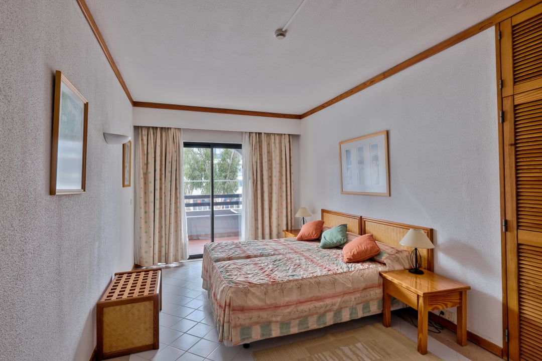 Zimmer Muthu Oura Praia Hotel