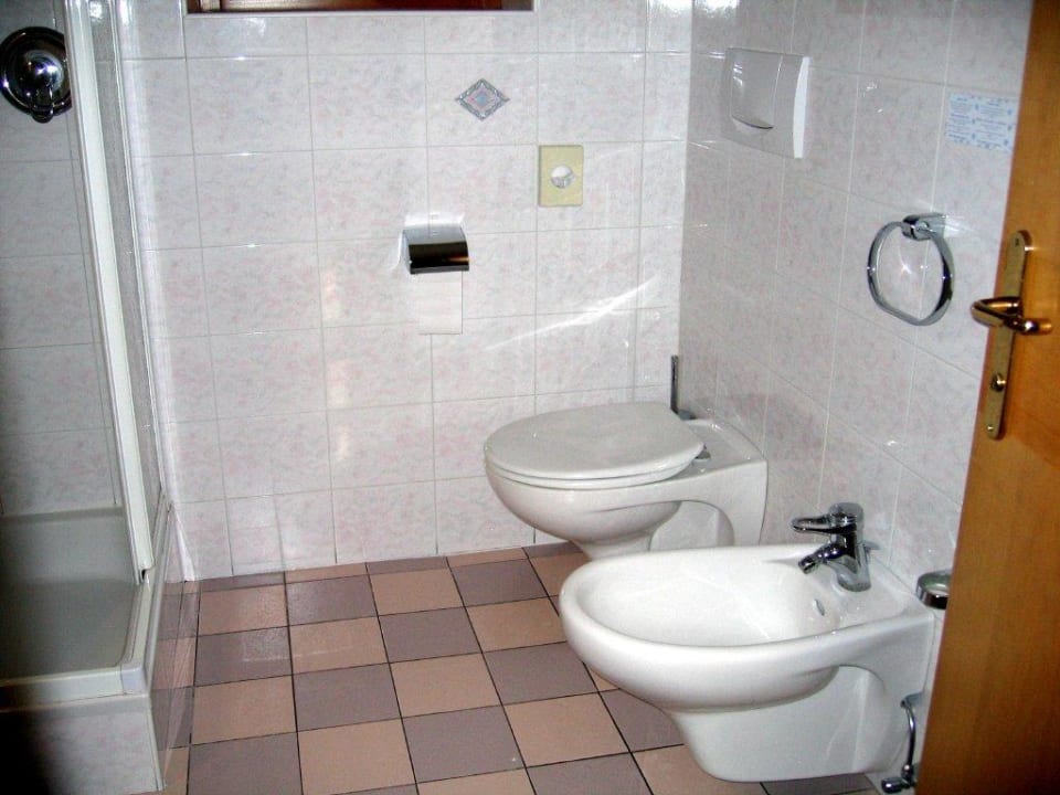 WC + Bidet Hotel Saxl