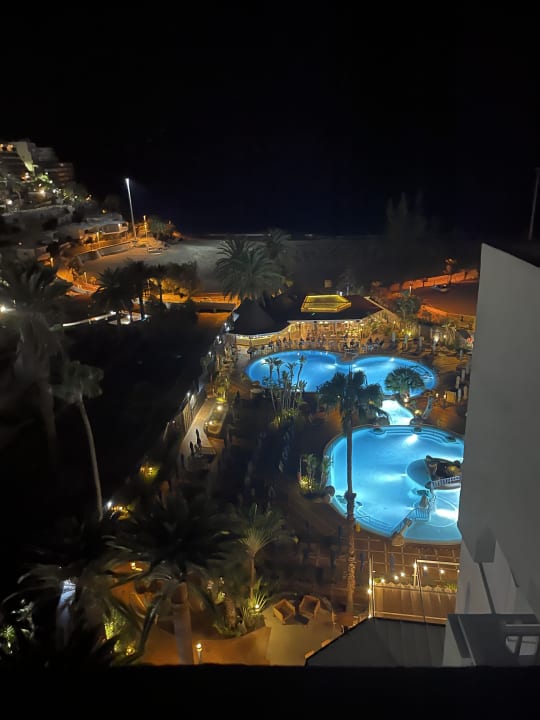Pool Corallium Beach by Lopesan Hotels - Adults only
