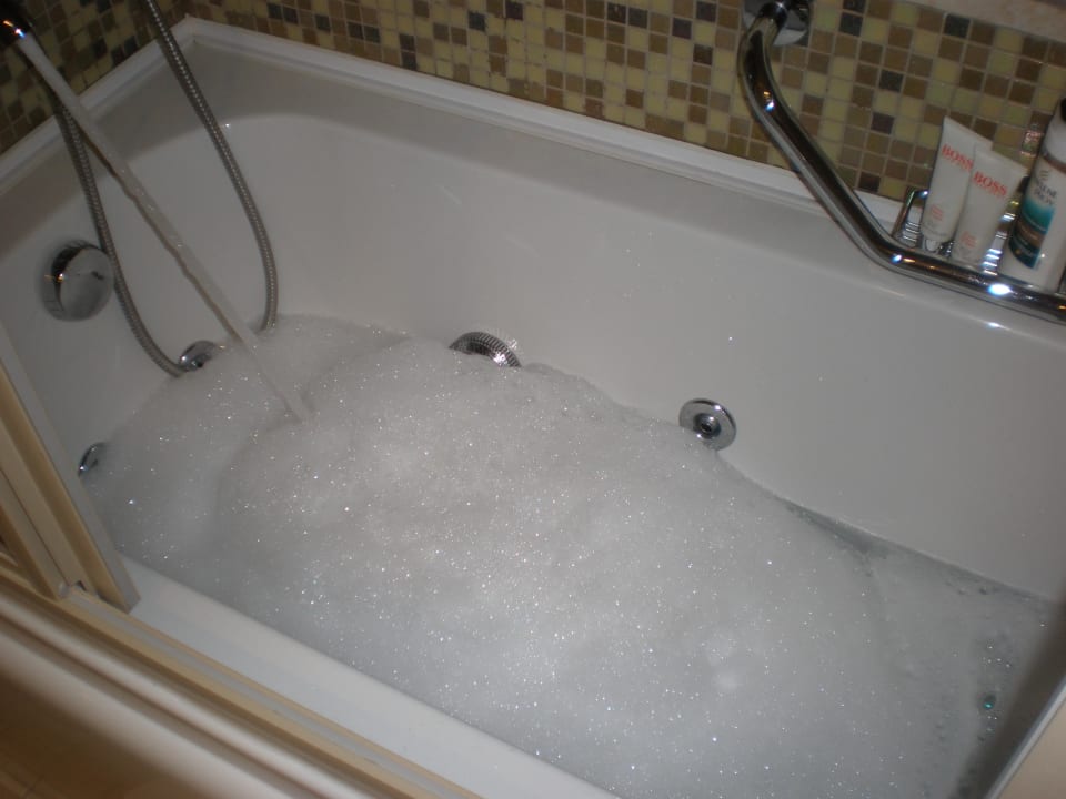 Jakuzzi Test  Melas Lara Hotel
