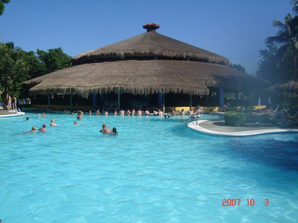 Pool Hotel Riu Tequila