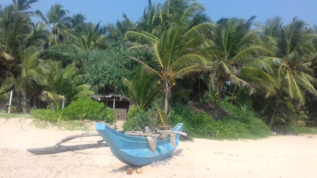 Strand Hotel Bentota Village