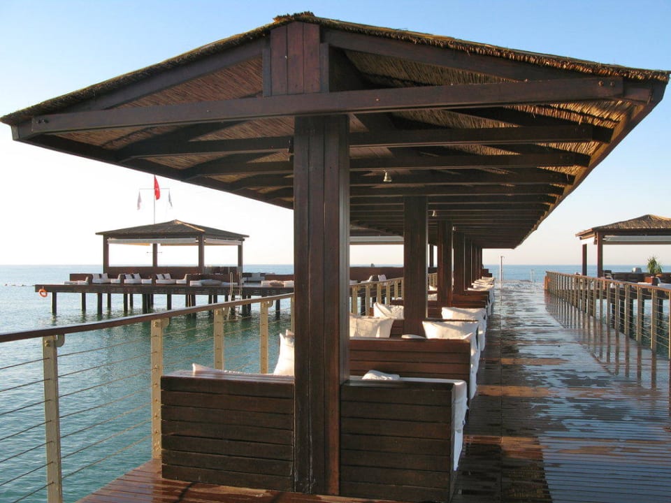 Pier Gloria Serenity Resort